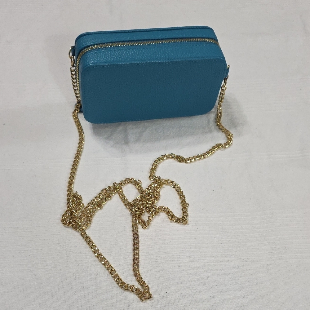 Trish McEvoy Women's Teal Crossbody Evening Clubbing Bag W/Gold Chain Zips EUC
